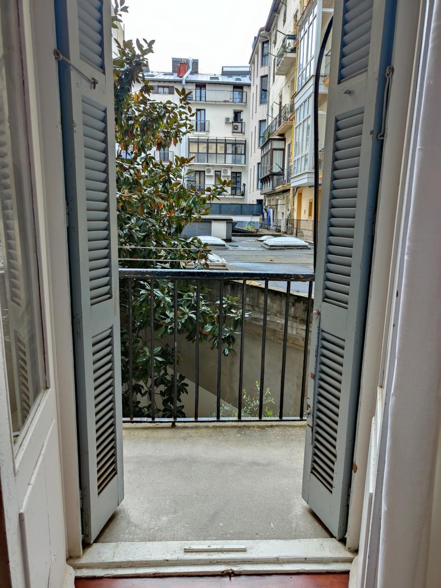 Apartamento Victoria En El Centro De サン・セバスティアン エクステリア 写真