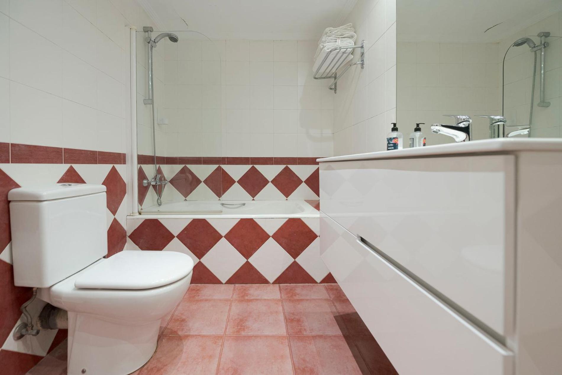 Apartamento Victoria En El Centro De サン・セバスティアン エクステリア 写真