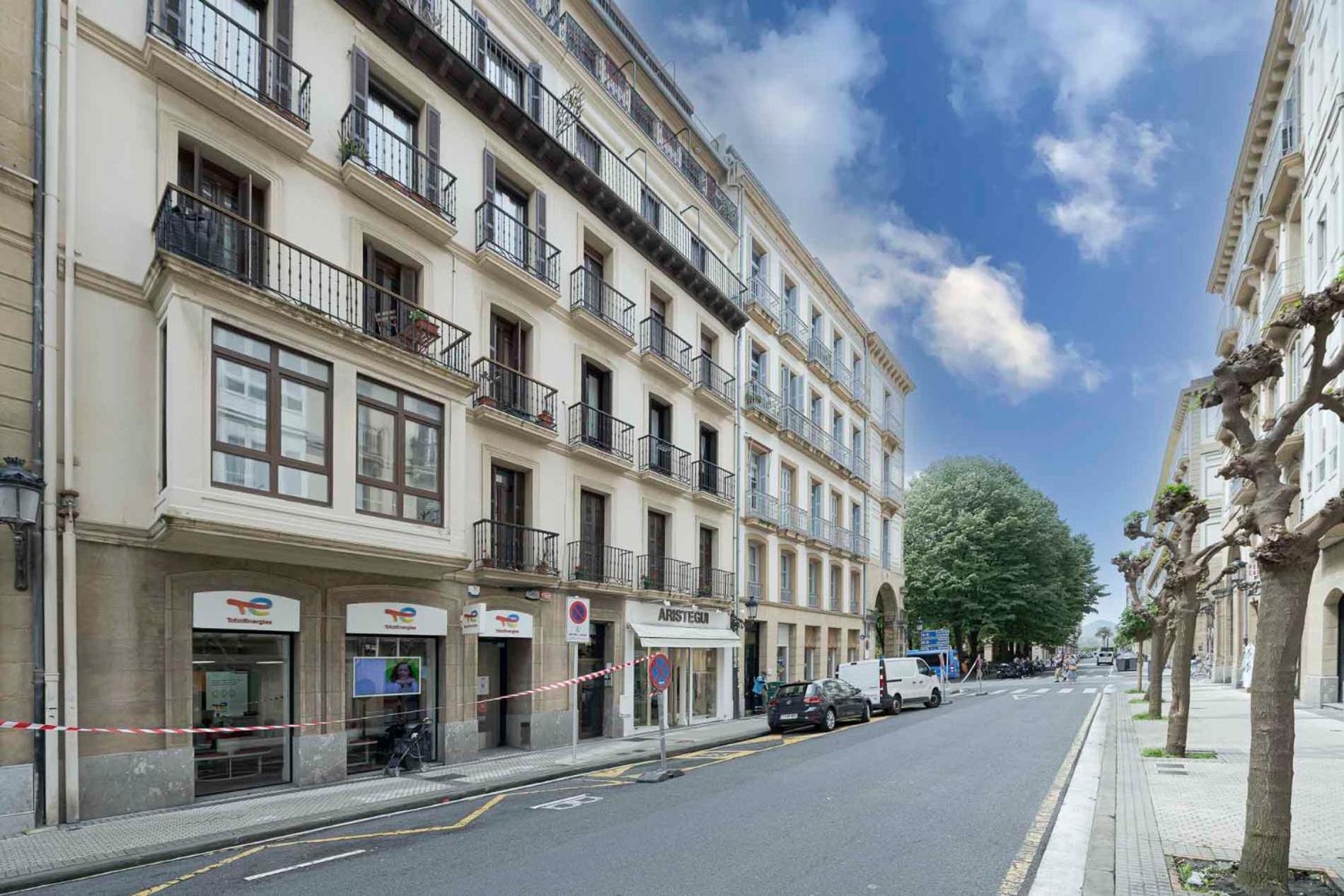 Apartamento Victoria En El Centro De サン・セバスティアン エクステリア 写真